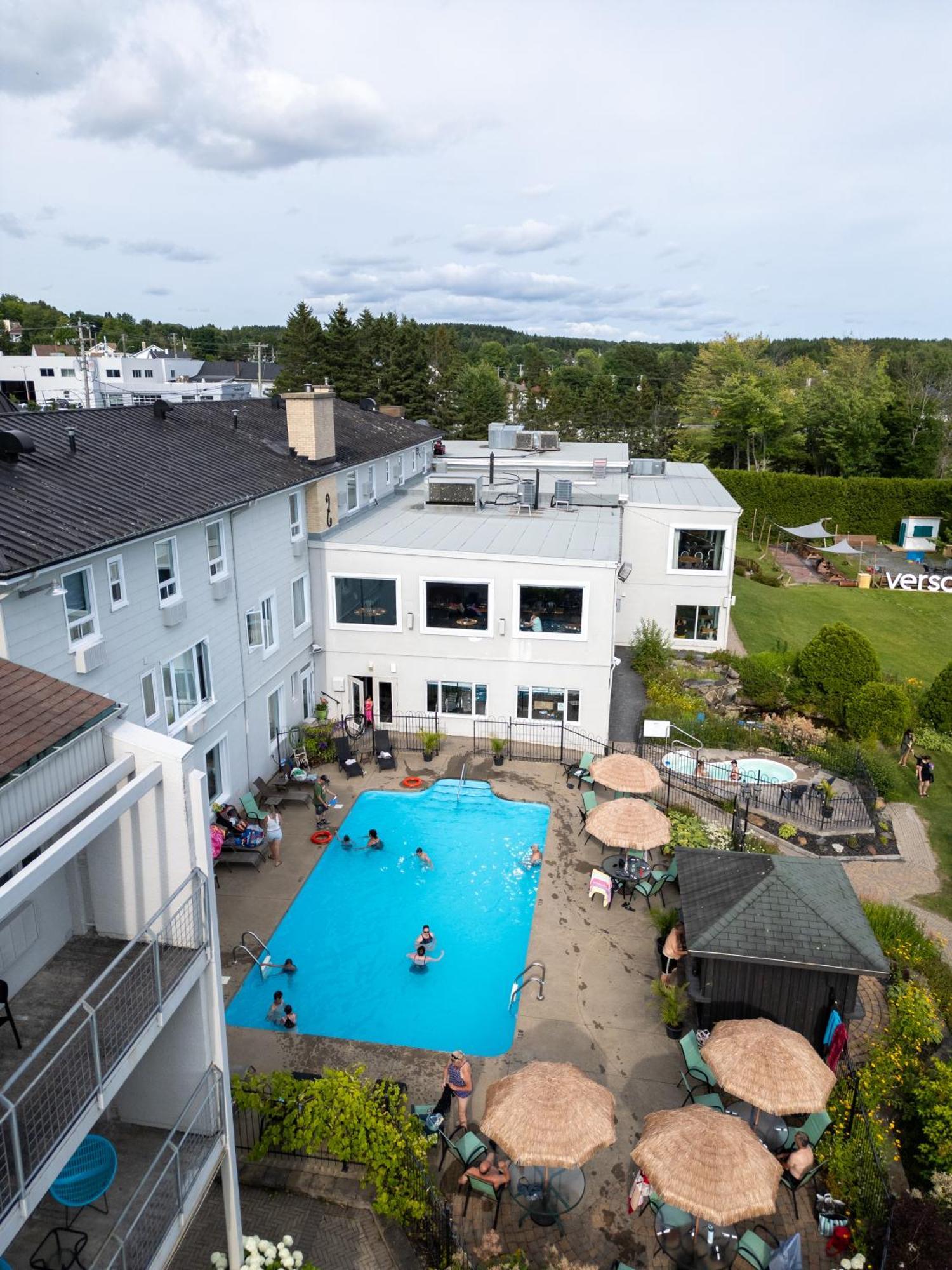 Manoir Lac-Etchemin Exterior photo
